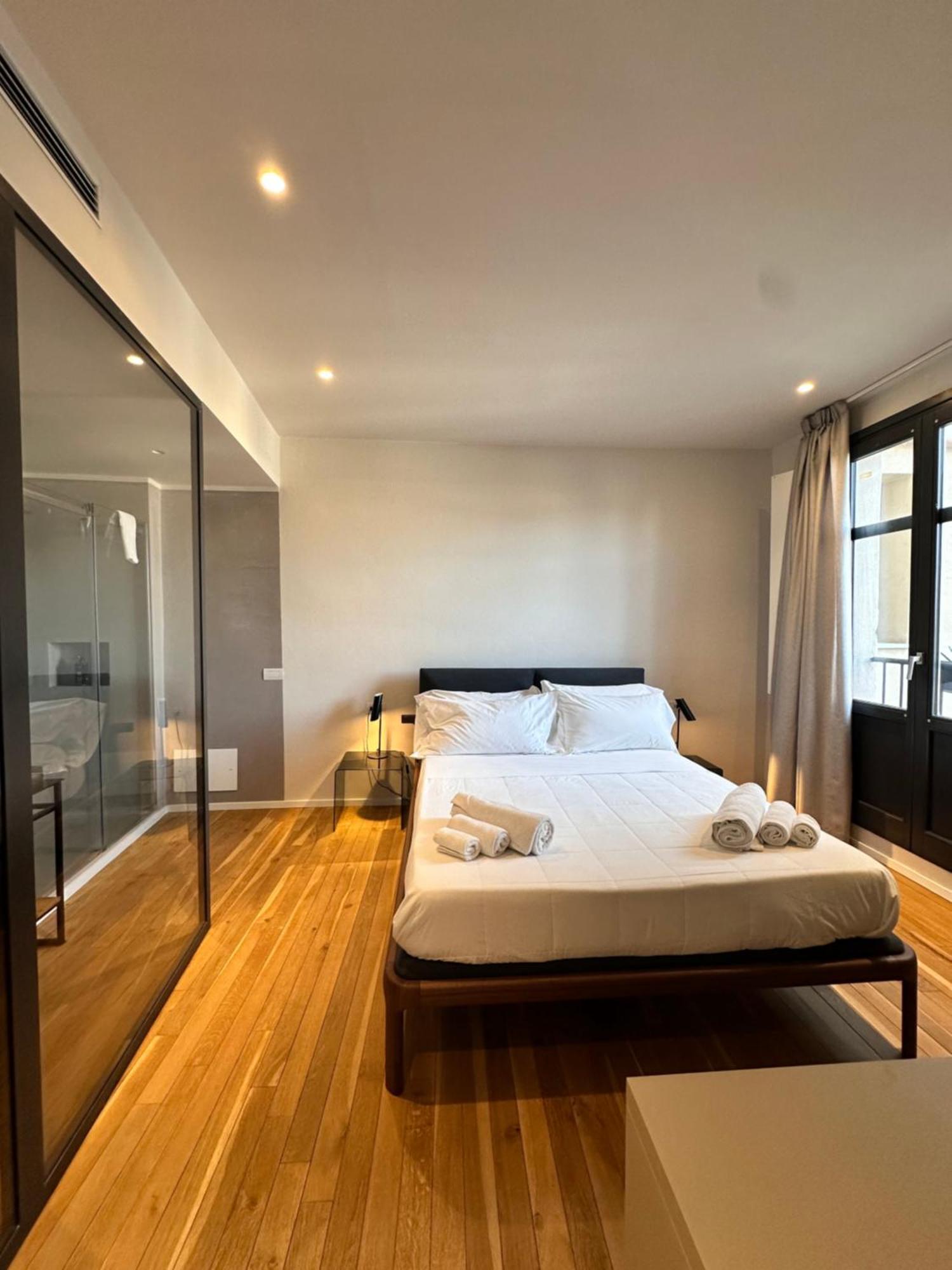 PALAZZO SANTAMARINA Luxury Suite&Spa Palermo Esterno foto