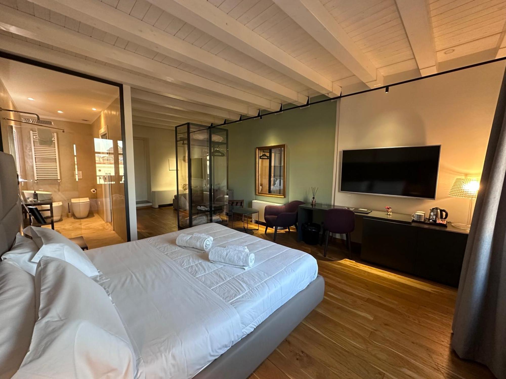 PALAZZO SANTAMARINA Luxury Suite&Spa Palermo Esterno foto